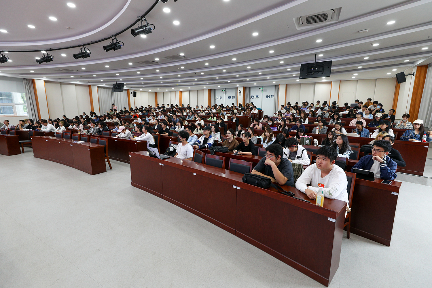 F6福鹿会_官方网站app下载